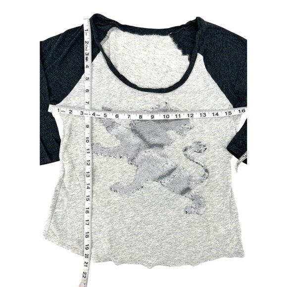 Express Womens Silver Sequin Lion Tee Size Small T-Shirt Baseball Sleeves Grey - Picture 6 of 11
